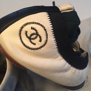 Unique Chanel leather slipon shoes